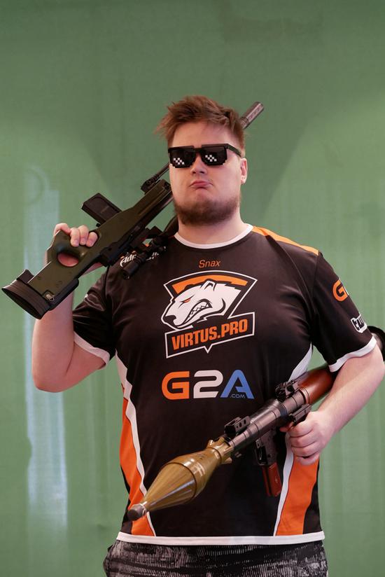 实力碾压！ENCE 2-0战胜C9