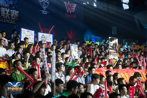 Complexity在IEM Cologne 2024 Play-in中战胜 ALTERNATE aTTaX